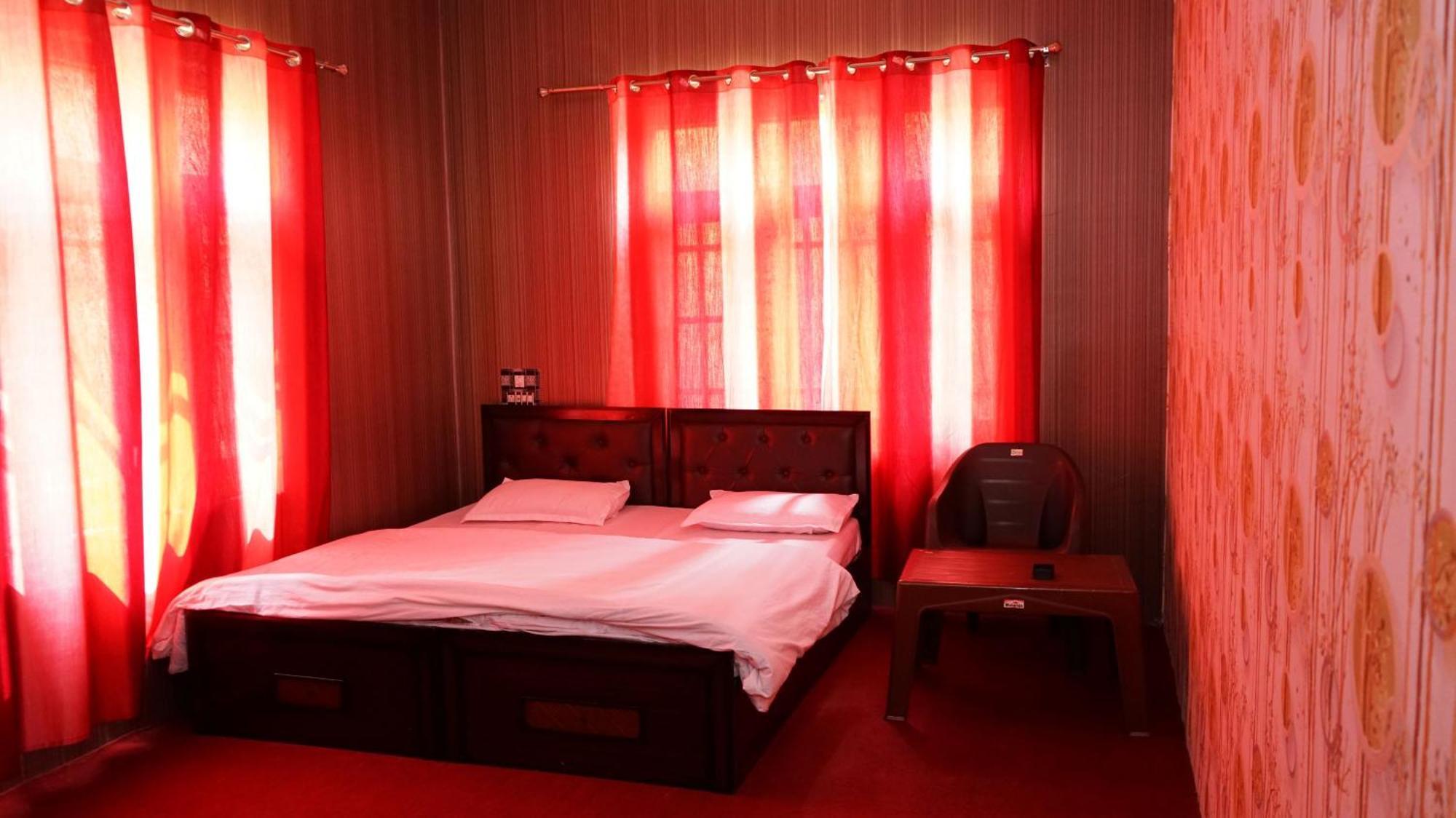 Green Resort Srīnagar Zewnętrze zdjęcie